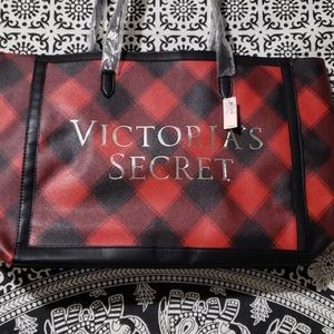 Victoria’s Secret Plaid Carryall Tote (NEW)